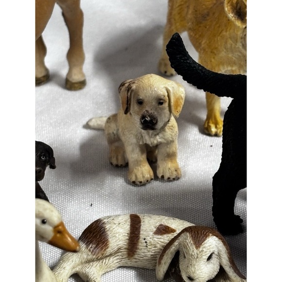 Farm Animal Figurines 16 Pc Assorted Brand Lot Farm Animals Figures - Picture 11 of 14